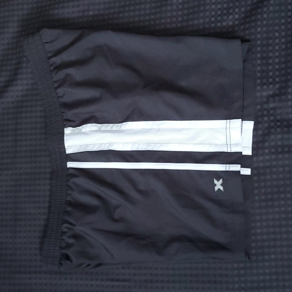 Xersion, performance wear, black & white  shorts, size XL,